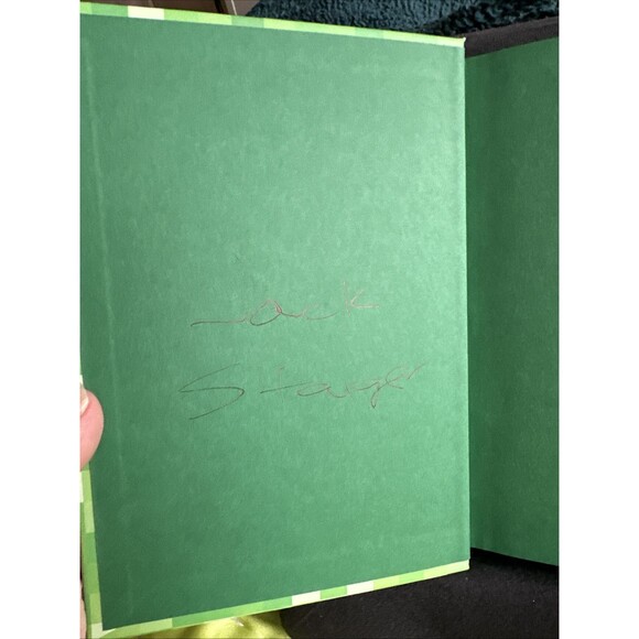 Minecraft: The Unlikely Tale of Markus Notch Persson and the Game That - Picture 2 of 3